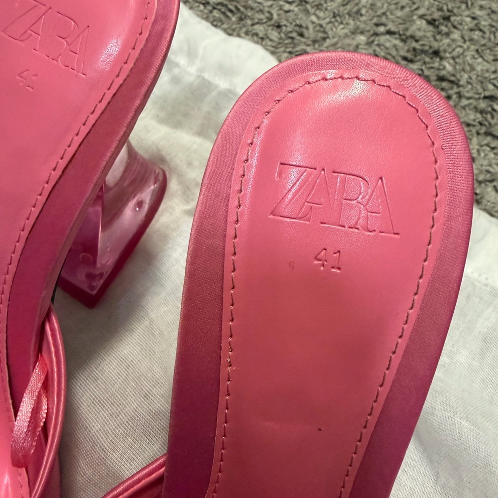 ZARA Pink Slide Sandals with Clear Sculptural Heel - Picture 3 of 6